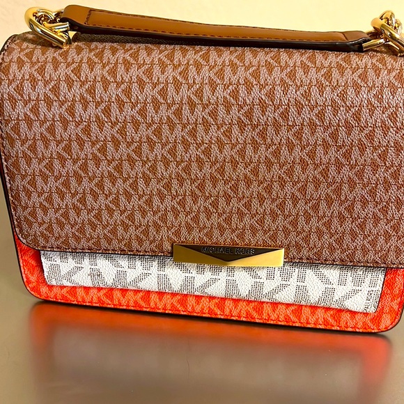 Medium bag Michaels kors original gently used just one time